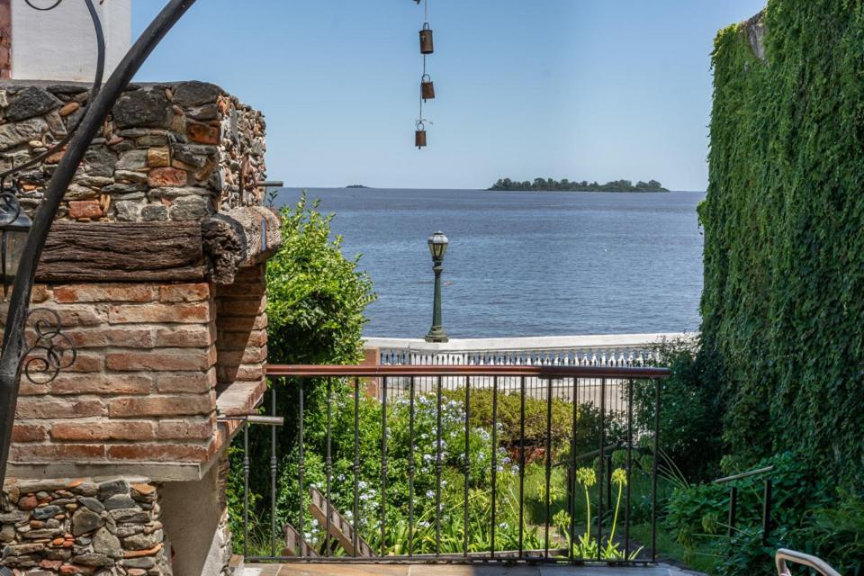 Casa Francis - Apartamentos Colonia del Sacramento Luaran gambar