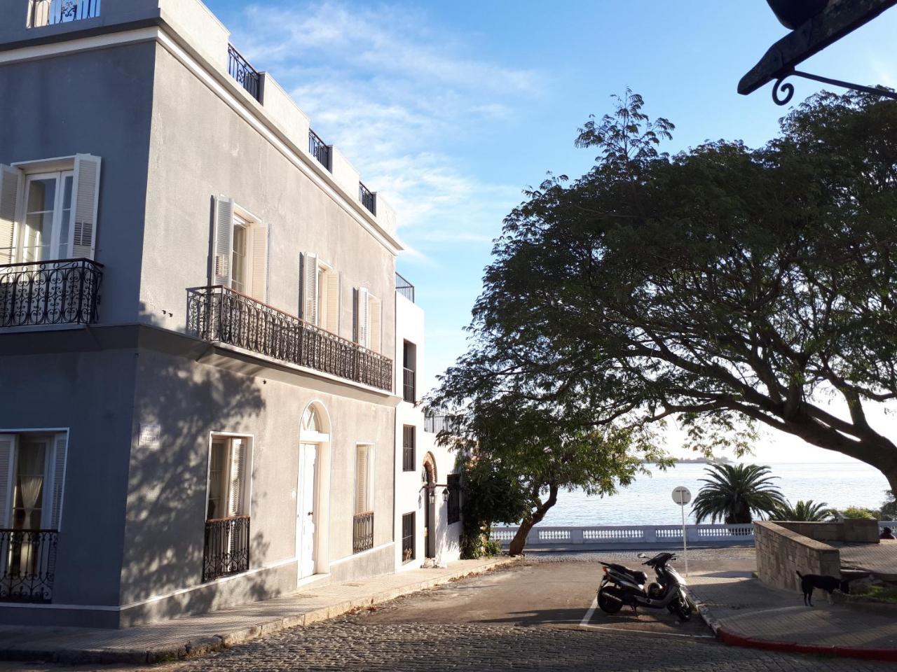 Casa Francis - Apartamentos Colonia del Sacramento Luaran gambar